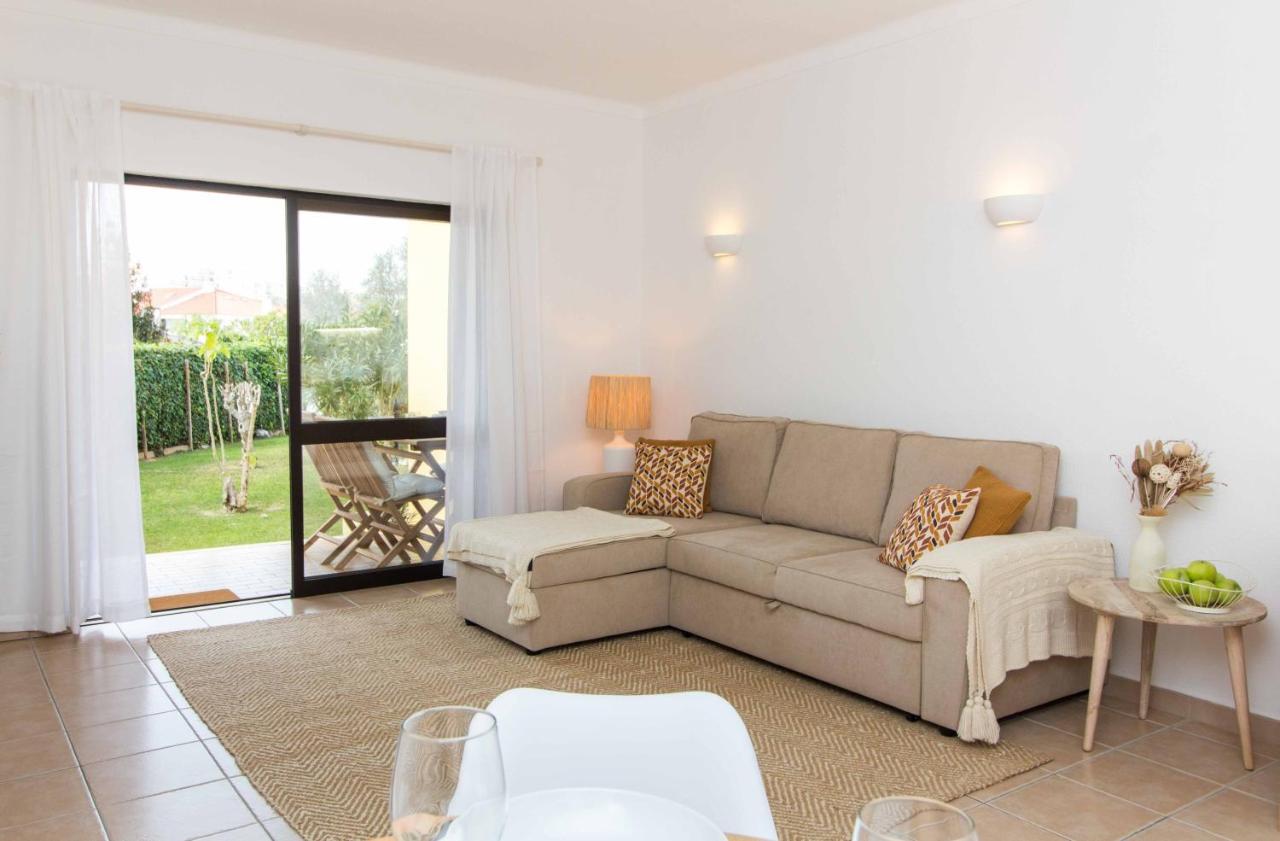 Oura 7 Apartment อัลบูเฟรา ภายนอก รูปภาพ