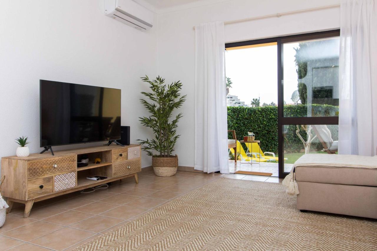Oura 7 Apartment อัลบูเฟรา ภายนอก รูปภาพ